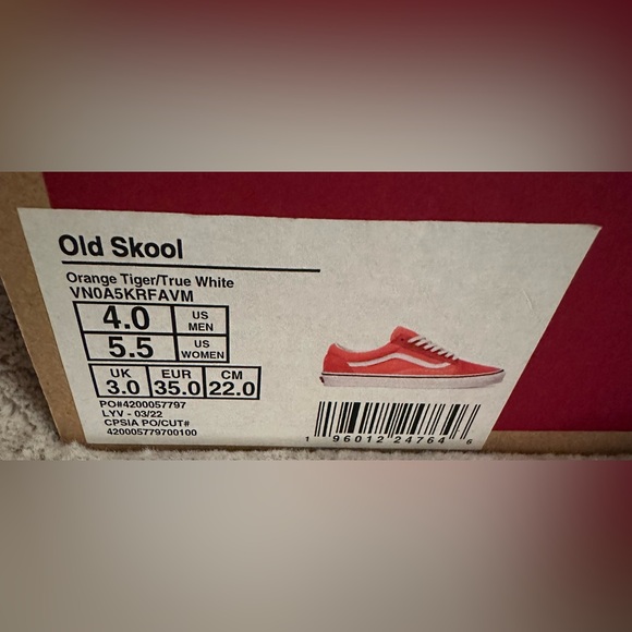 🆕 Vans Tiger Orange Old Skool Sneakers Authentic ✨🧡 - Picture 4 of 4